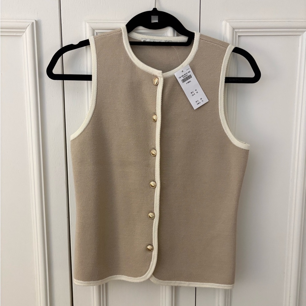 Abercrombie Mara Crew Sweater Vest